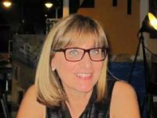 Mª Carmen  Alvira