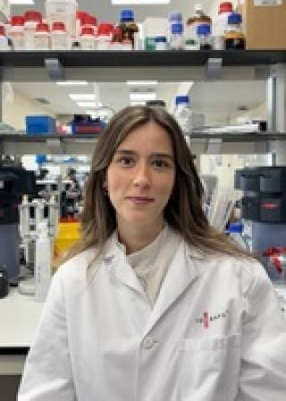 Carla Amador-Hernández