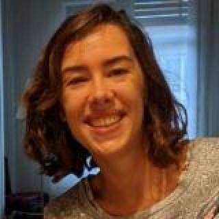 Emma Pons