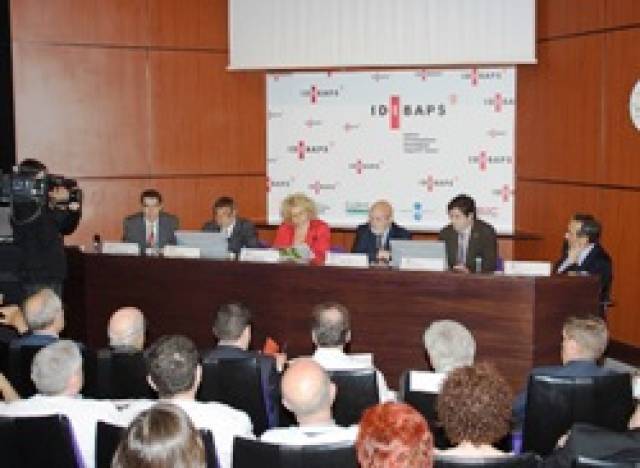 Moment de la presentació del conveni entre la Fundació Cellex i la Universitat de Barcelona