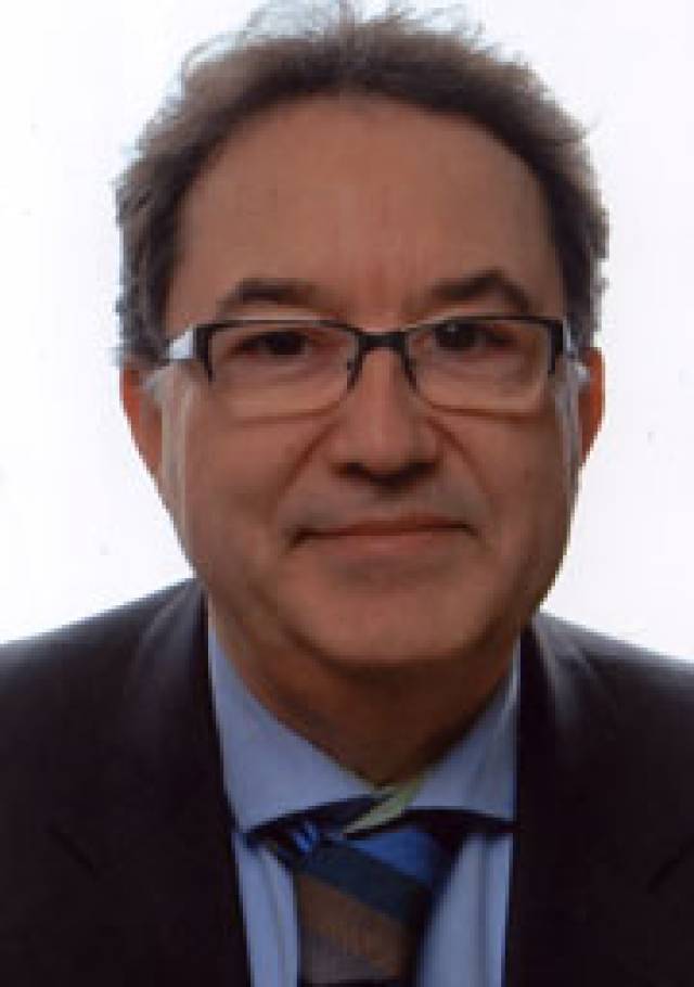 Manel_Santinya