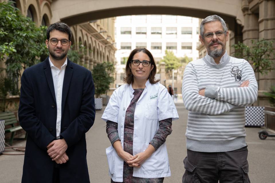 De izquierda a derecha: Gabriel Bernardino, Fàtima Crispi y Bart Bijnens. (Foto: Clínic Barcelona)
