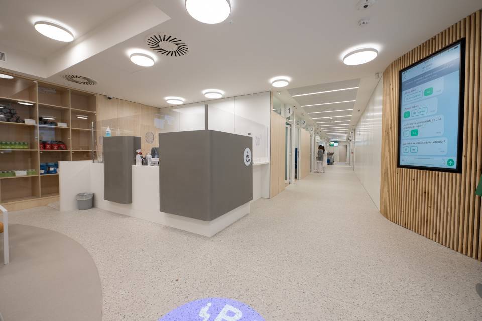 Nuevo espacio para la atención al viajero internacional y la vacunación de adultos