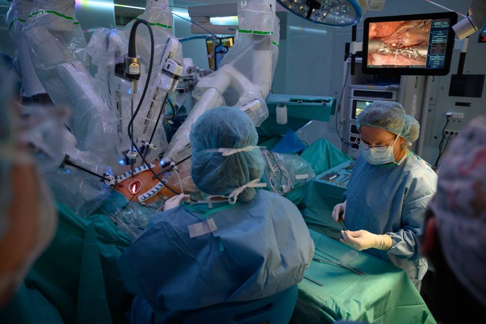 cirurgia robòtica de la vàlvula aòrtica