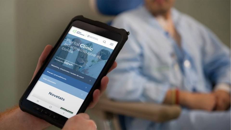 Web del Campus Clínic des del mòbil