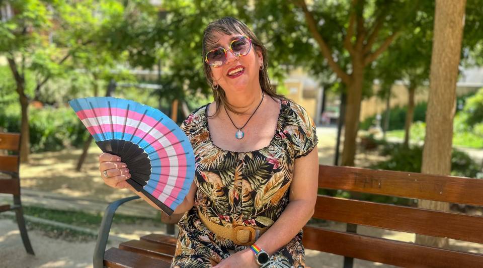 Sílvia, a trans woman from Barcelona, ​​underwent a glottoplasty in 2023 and underwent speech therapy rehabilitation at the Clínic