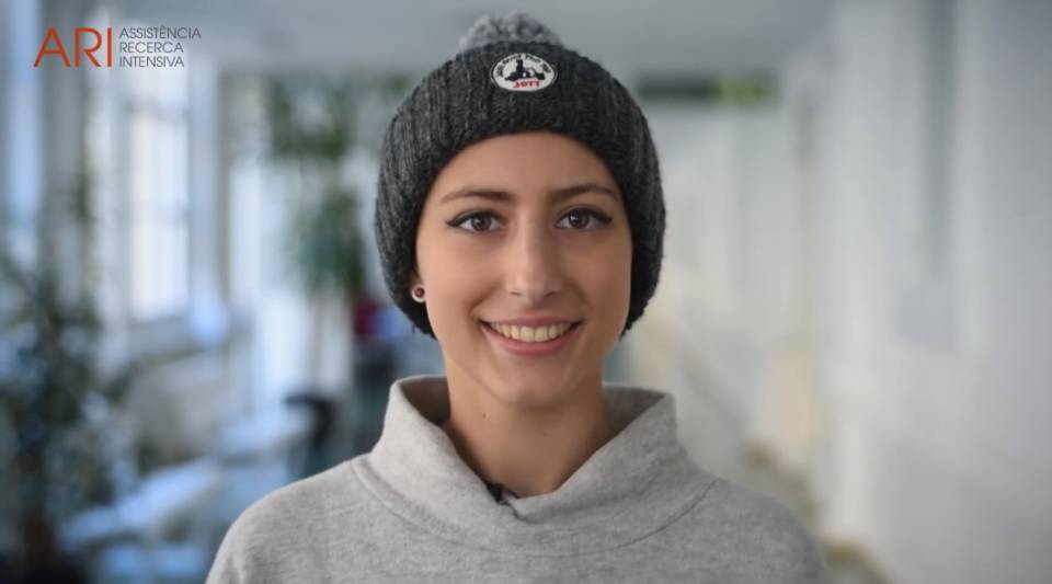 Proyección del documental "ARI, una historia de amor y vida"