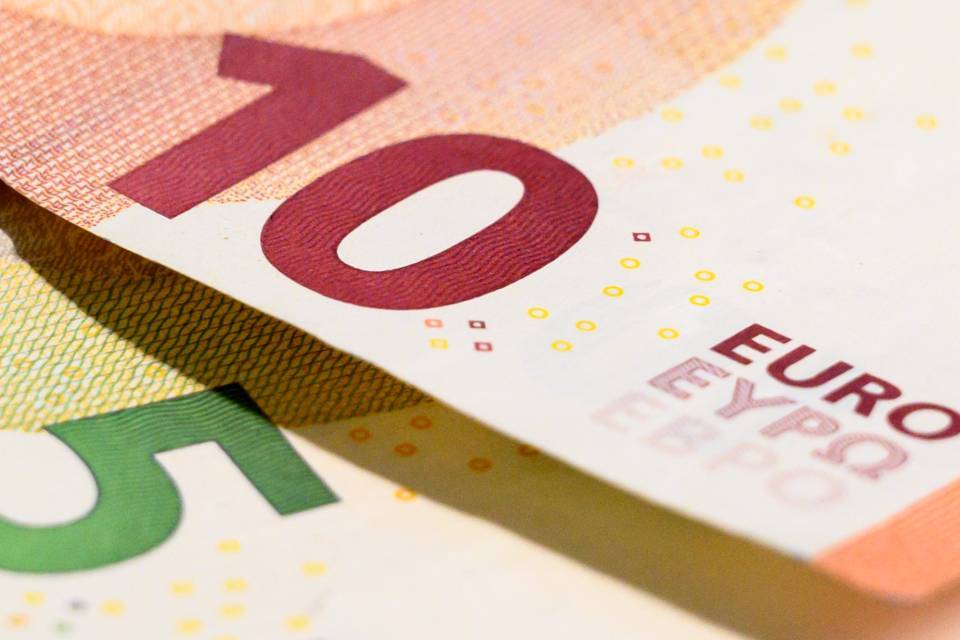 Amb els nostres diners