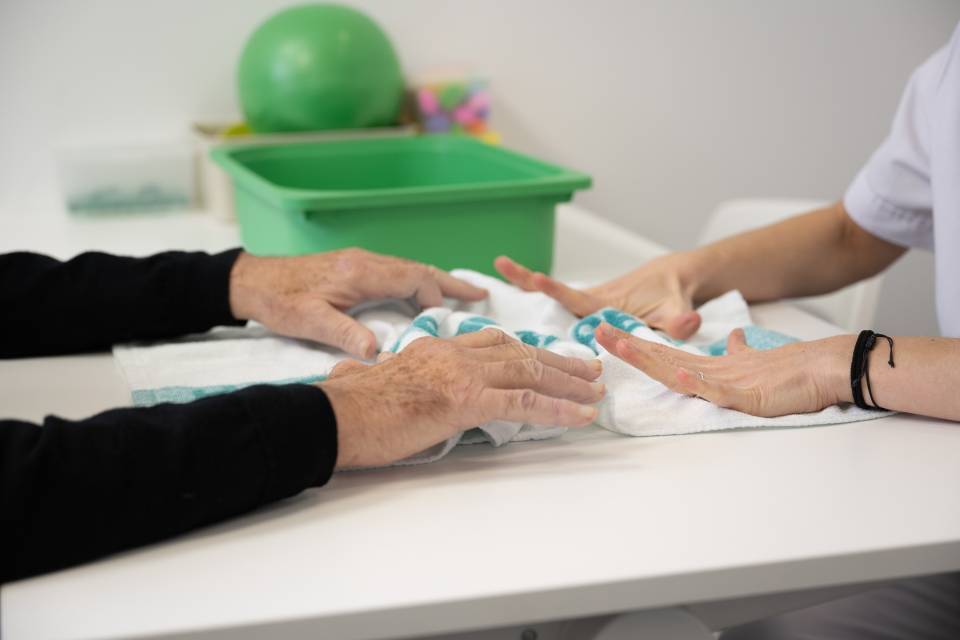 ¡Cuidamos las manos! Prevención y tratamiento de la artrosis