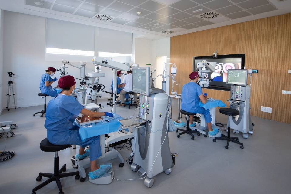 Visita al Clinic Eye Training Center