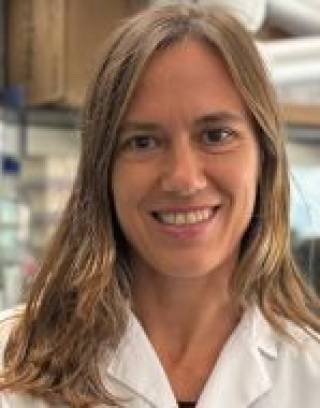 Nela Klein-González