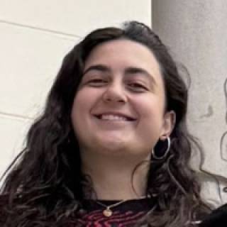 Carmen Martínez-Almudéver